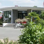 Camping Les Chouans Hotel