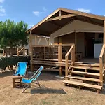 Camping Les Chouans Hotel