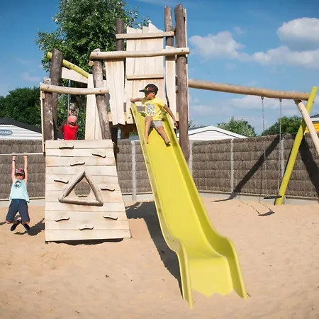 Camping Les Chouans ホテル サンティレール・ド・リエ