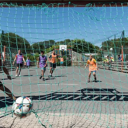 Hotel Camping Les Chouans *