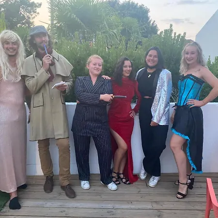 Camping Les Chouans 酒店 *