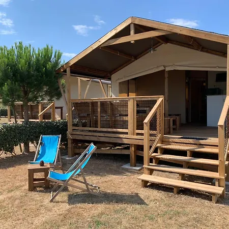 Camping Les Chouans Szálloda