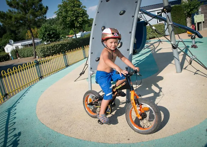 Hotel Camping Les Chouans Saint-Hilaire-de-Riez