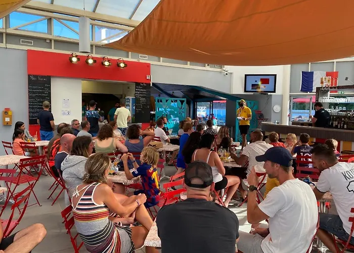 Camping Les Chouans Hotel